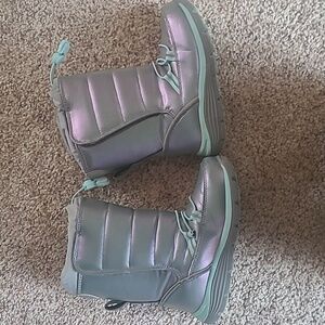 Girl's Land's End snow boots